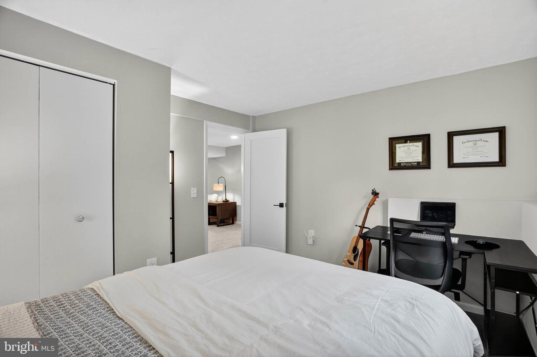 ULMSTEAD GARDENS - Residential