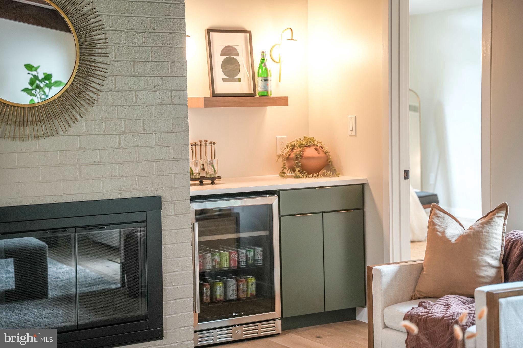 HOLMES RUN ACRES - Residential