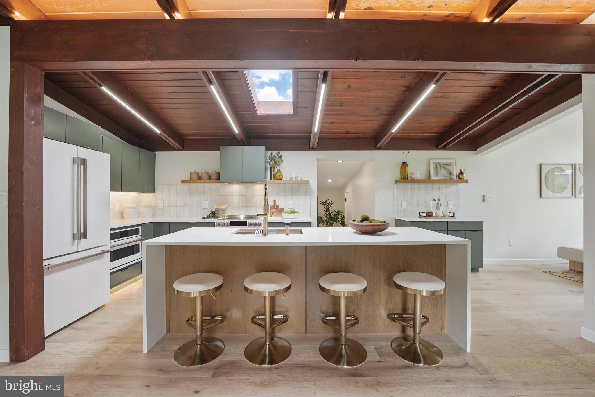 HOLMES RUN ACRES - Residential