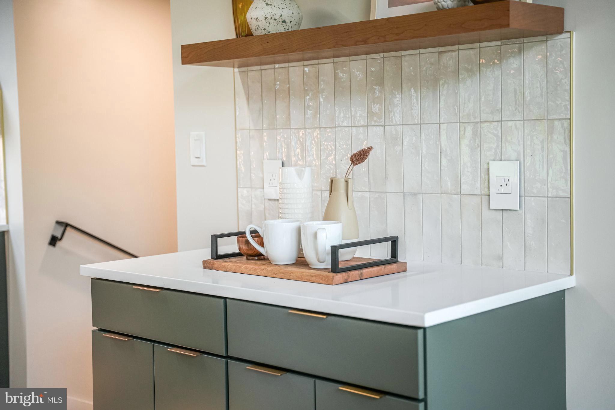 HOLMES RUN ACRES - Residential