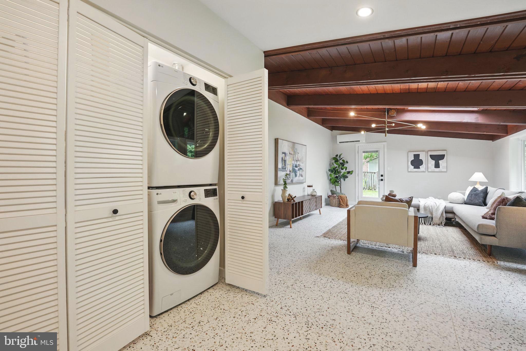 HOLMES RUN ACRES - Residential