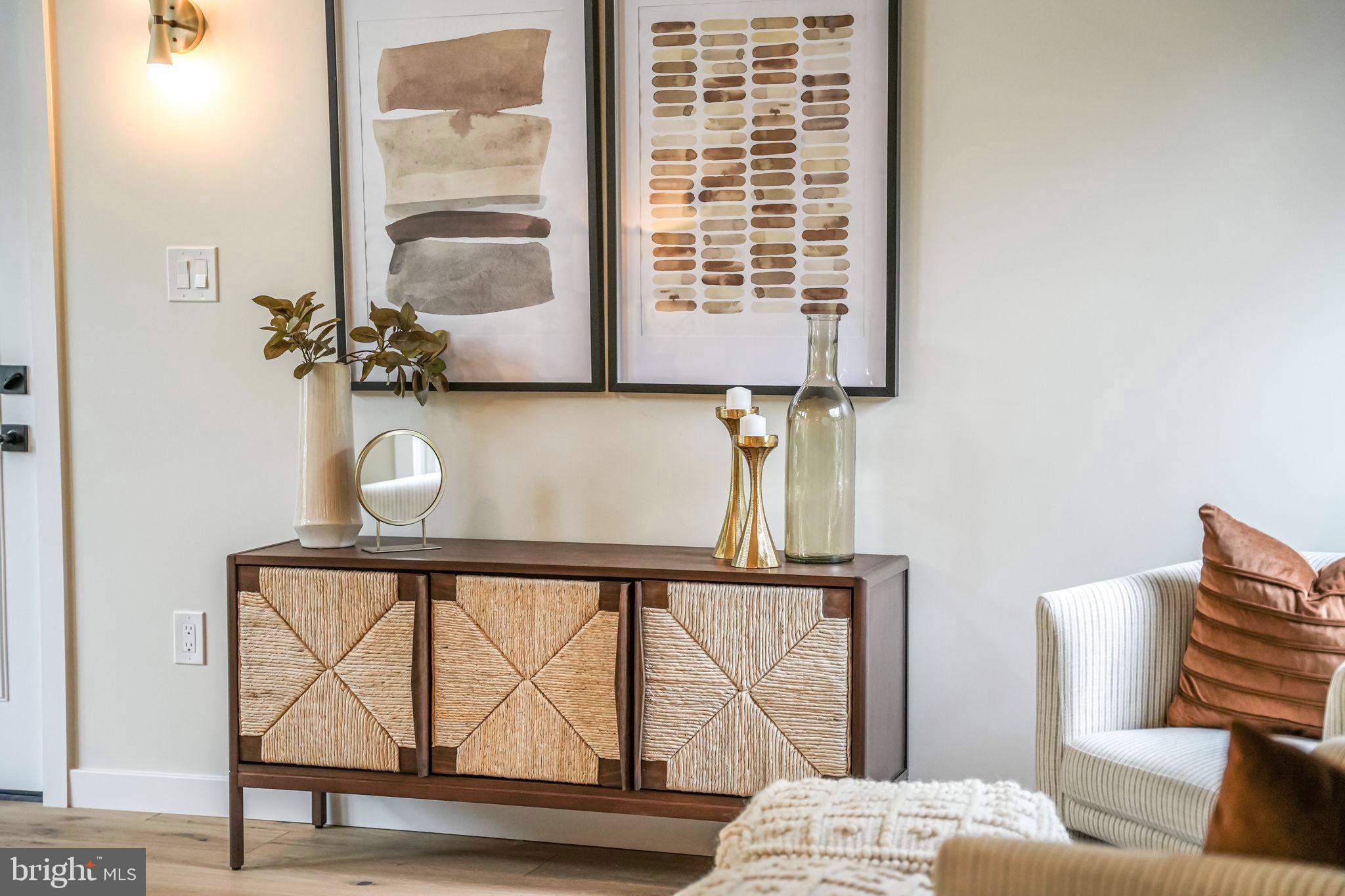 HOLMES RUN ACRES - Residential