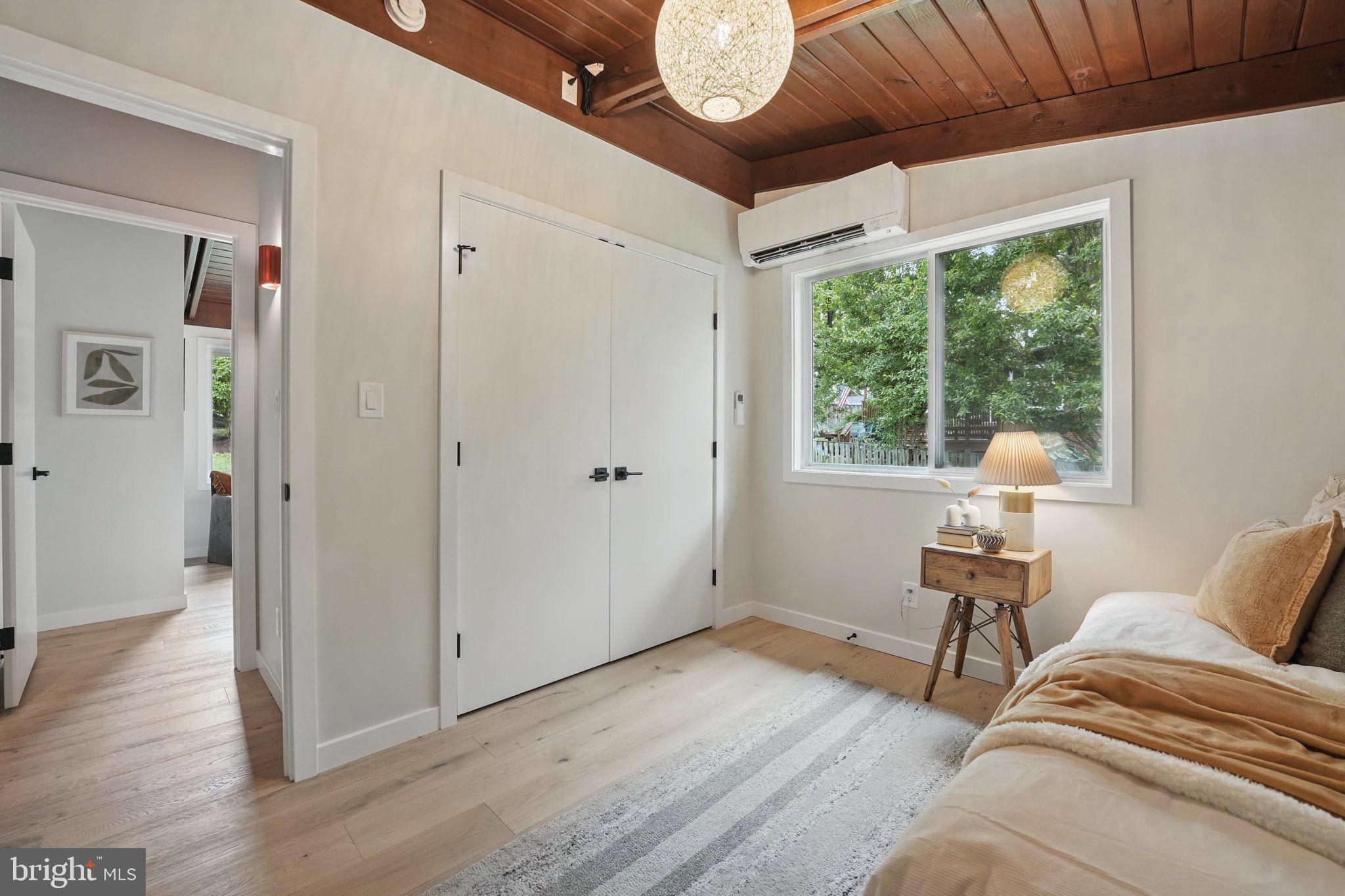 HOLMES RUN ACRES - Residential