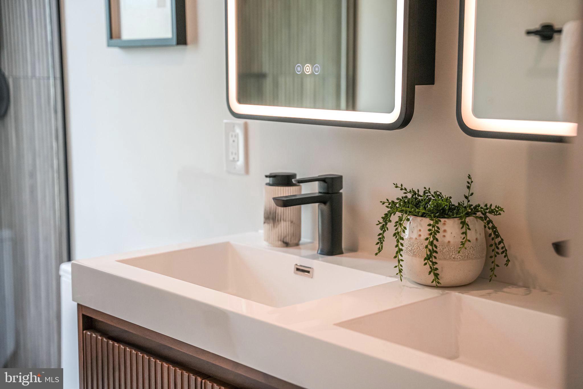 HOLMES RUN ACRES - Residential