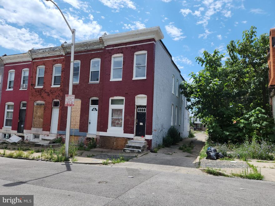 ONLINE AUCTION: Bidding begins 7/20/2023 @ 10:00 AM. Bidding ends 7/24/2023 @ 11:30 AM. List Price is Suggested Opening Bid. Deposit: $5,000.

This two-story property, situated in the Broadway East area, requires significant renovations. The location is conveniently close to several points of interest, including Clifton Park, Clifton Park Golf Course, John Hopkins Hospital, and Northeast Market. The major traffic artery, E North Ave, is also easily accessible from this property. The property is currently vacant.