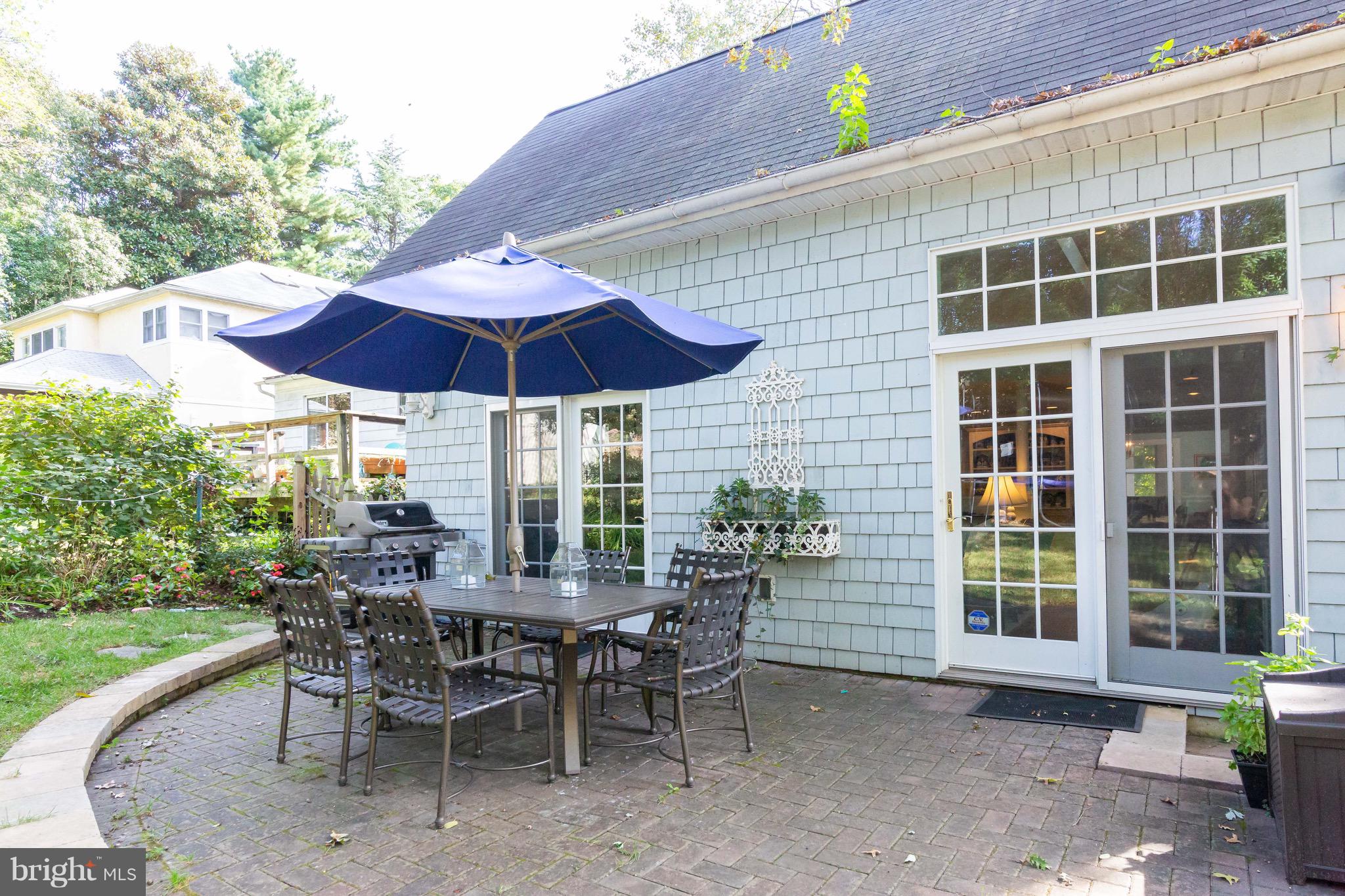 MURRAY HILL - Residential