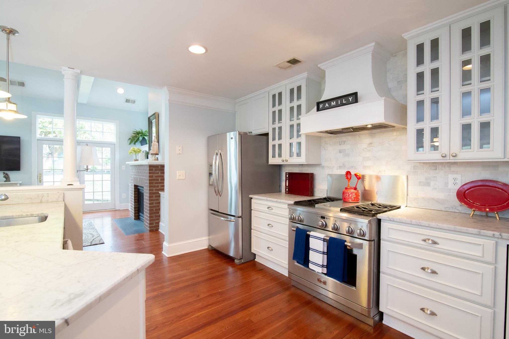 MURRAY HILL - Residential