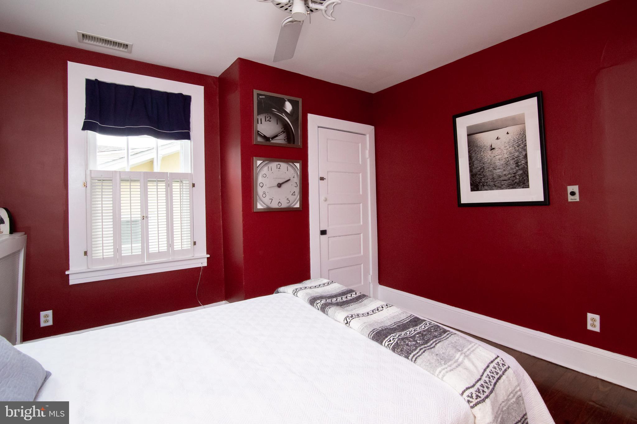 MURRAY HILL - Residential