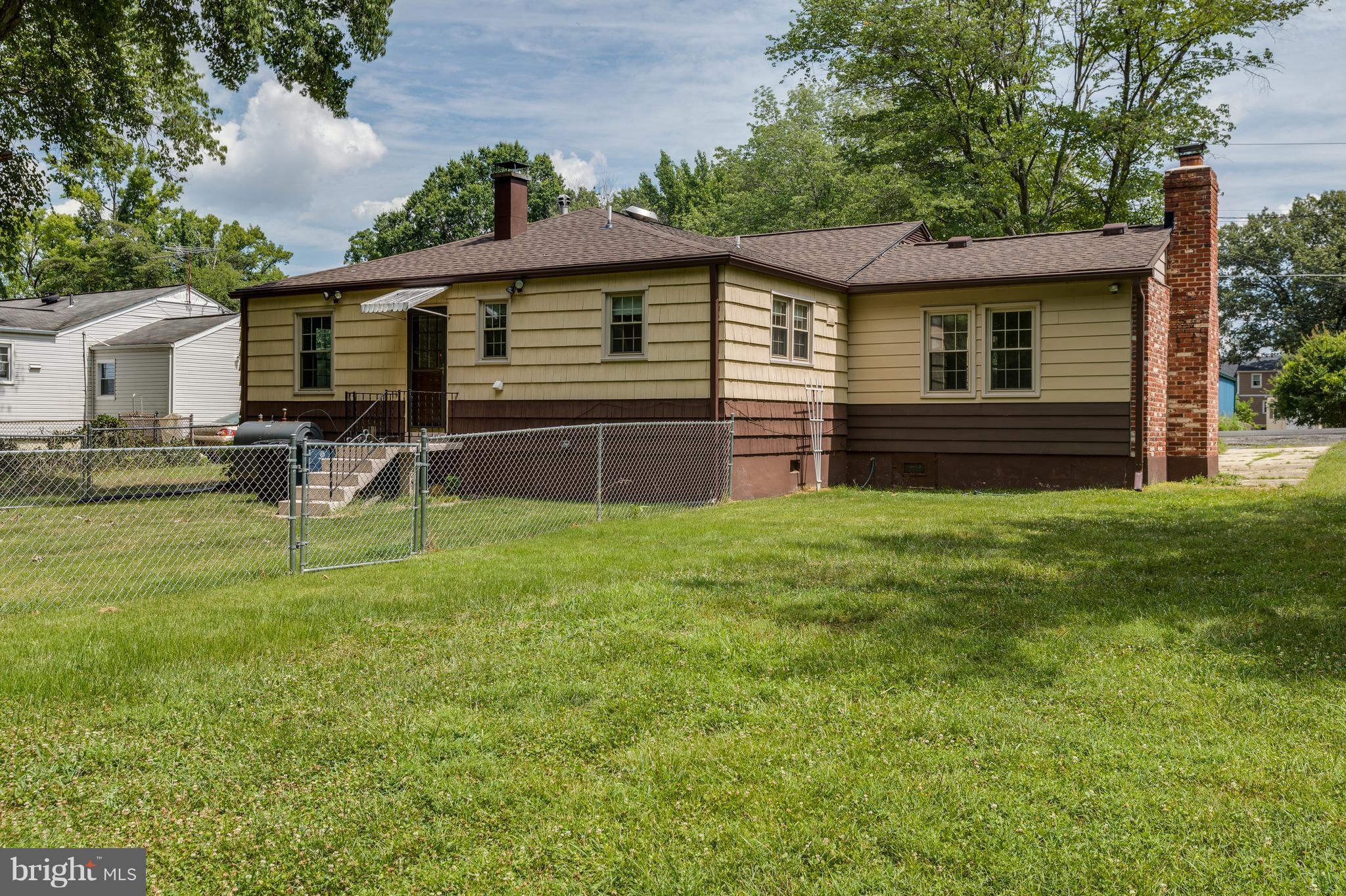 PRINCETON - Residential