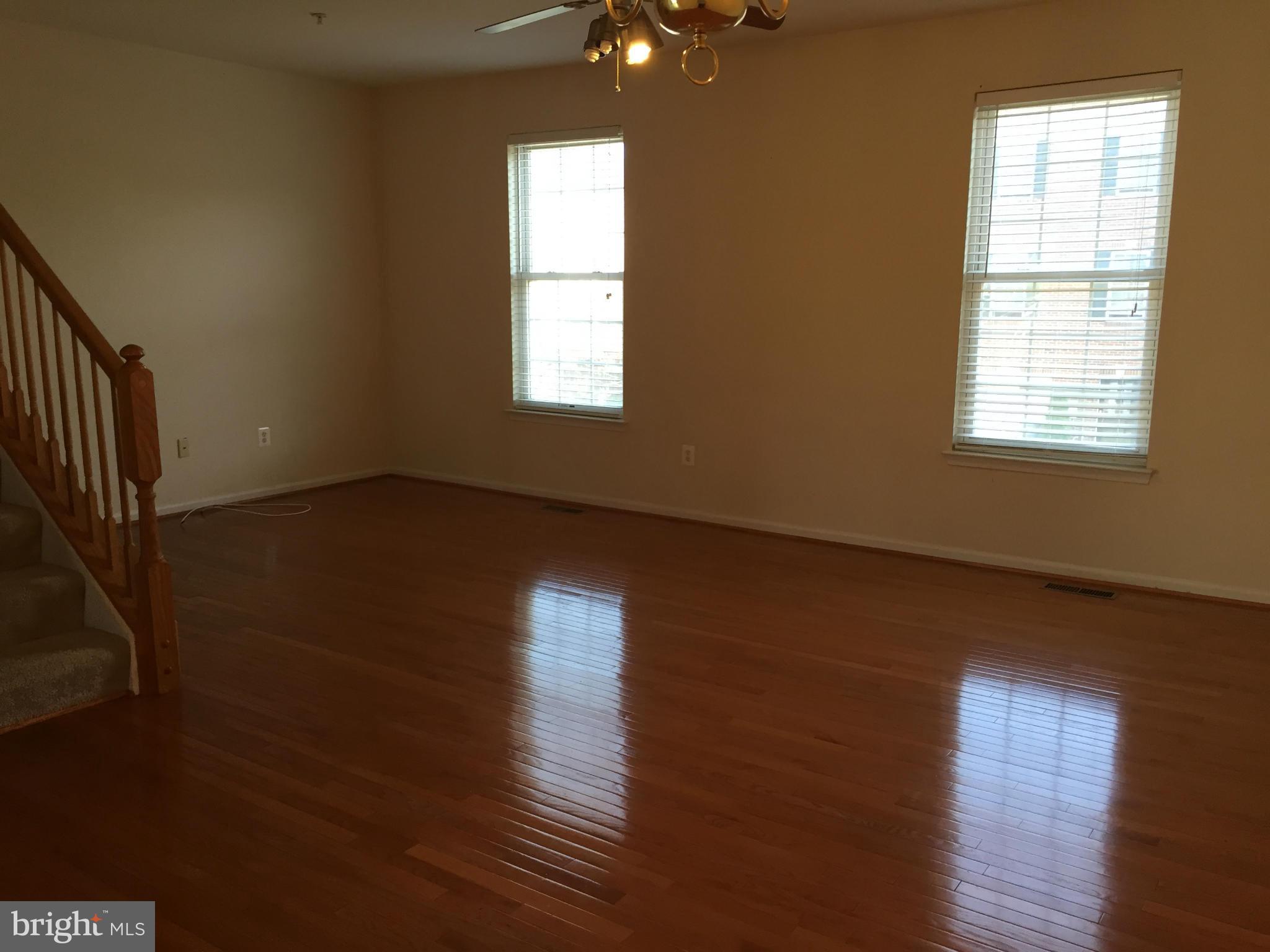 CROFTON VALLEY - Residential Lease