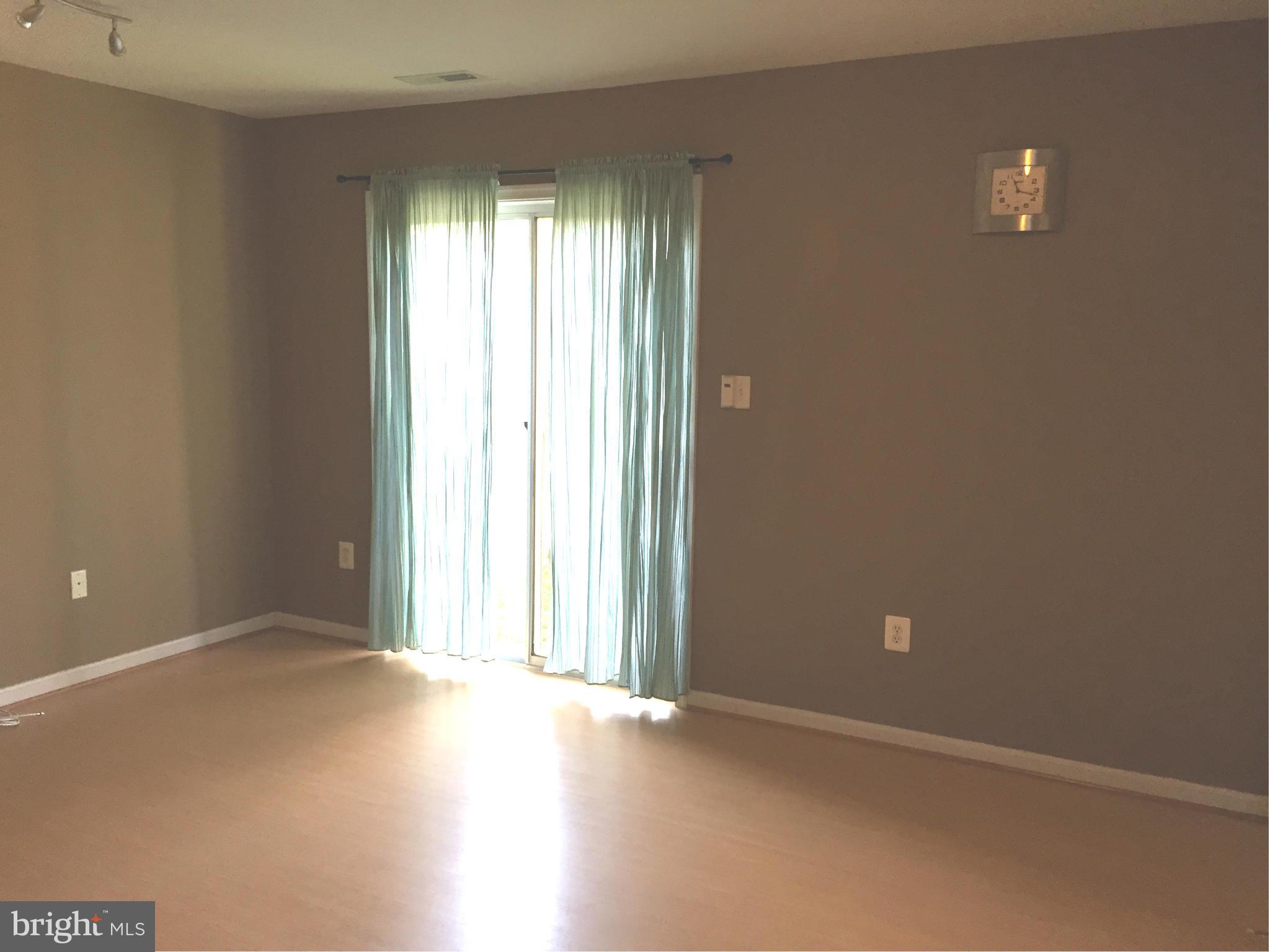 CROFTON VALLEY - Residential Lease