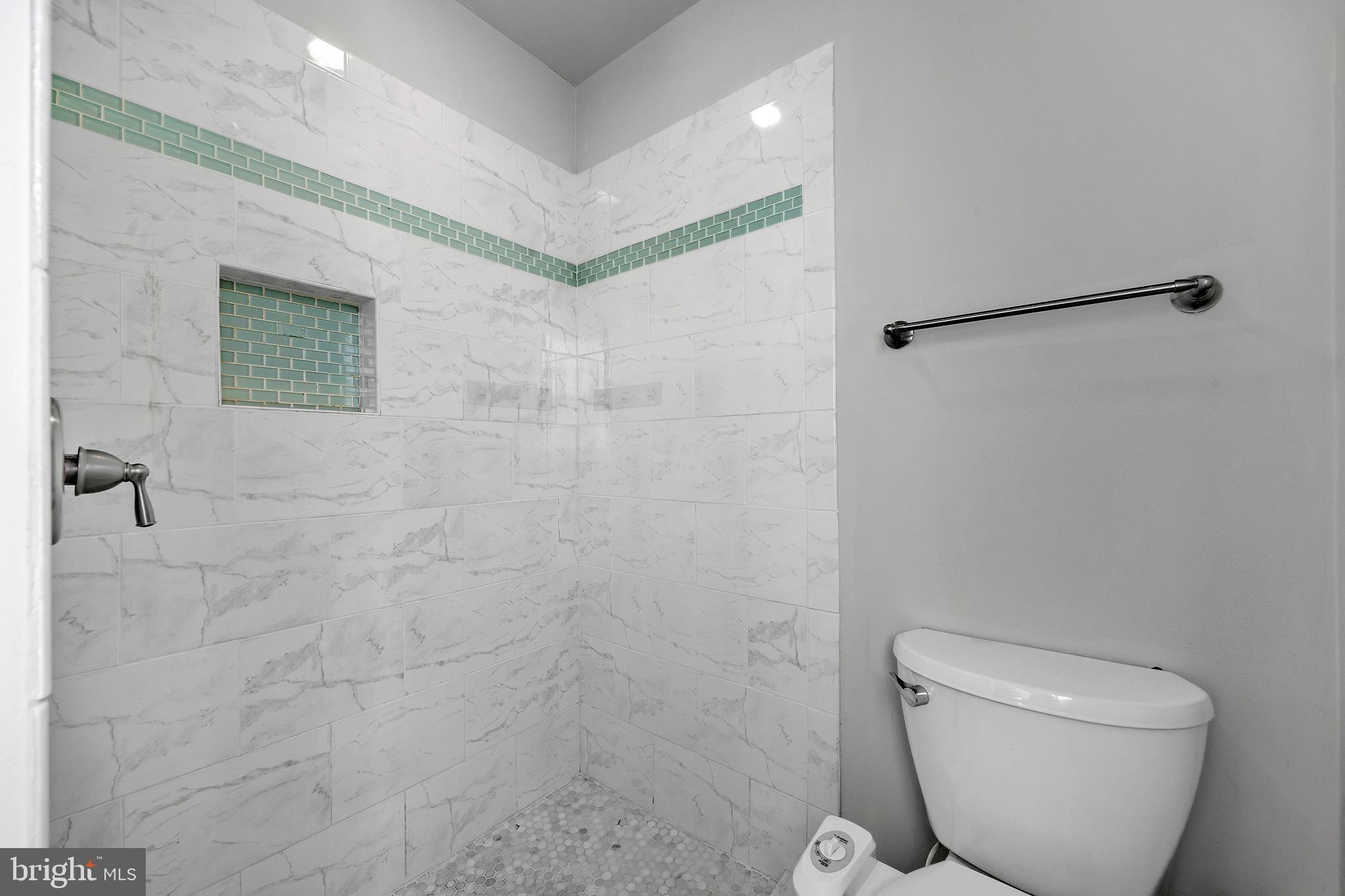 ORCHARDS OF LINTHICUM - Residential