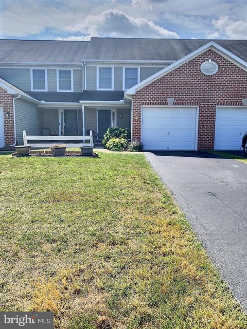 Photo of 4084 LAUREL LN, MOUNT JOY, PA 17552 (MLS # PALA2040154)