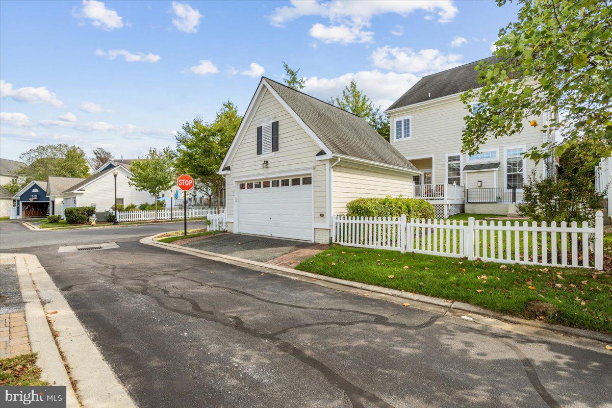 VILLAGES OF URBANA - Residential