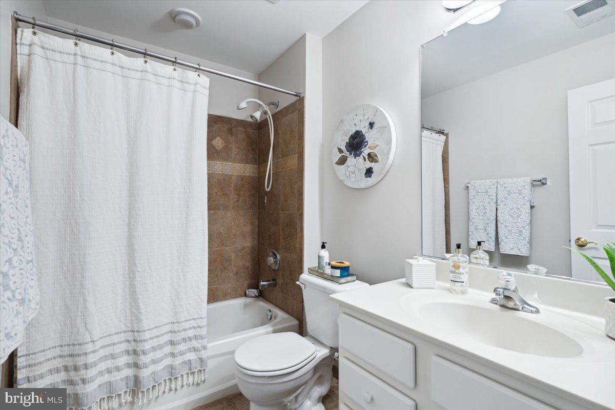 VILLAGES OF URBANA - Residential