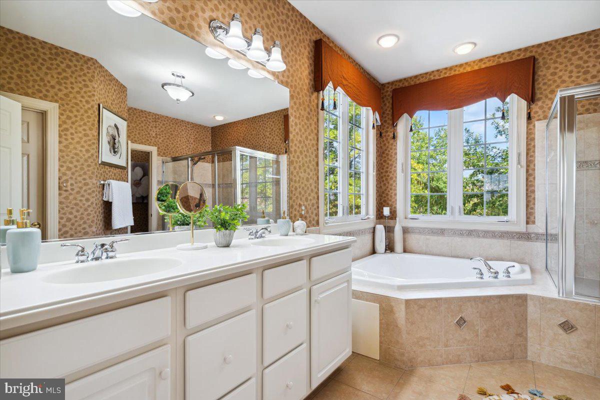 VILLAGES OF URBANA - Residential