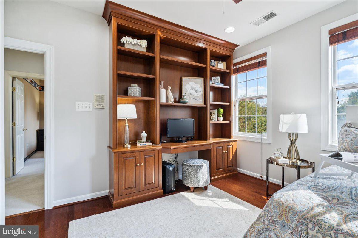 VILLAGES OF URBANA - Residential