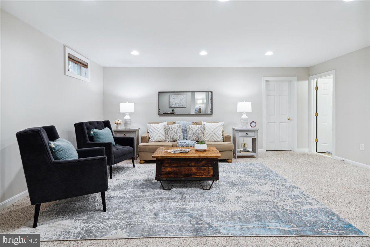 VILLAGES OF URBANA - Residential