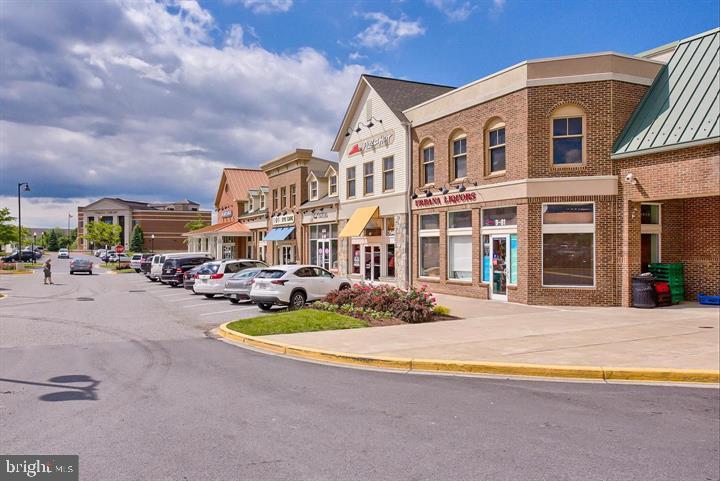 VILLAGES OF URBANA - Residential