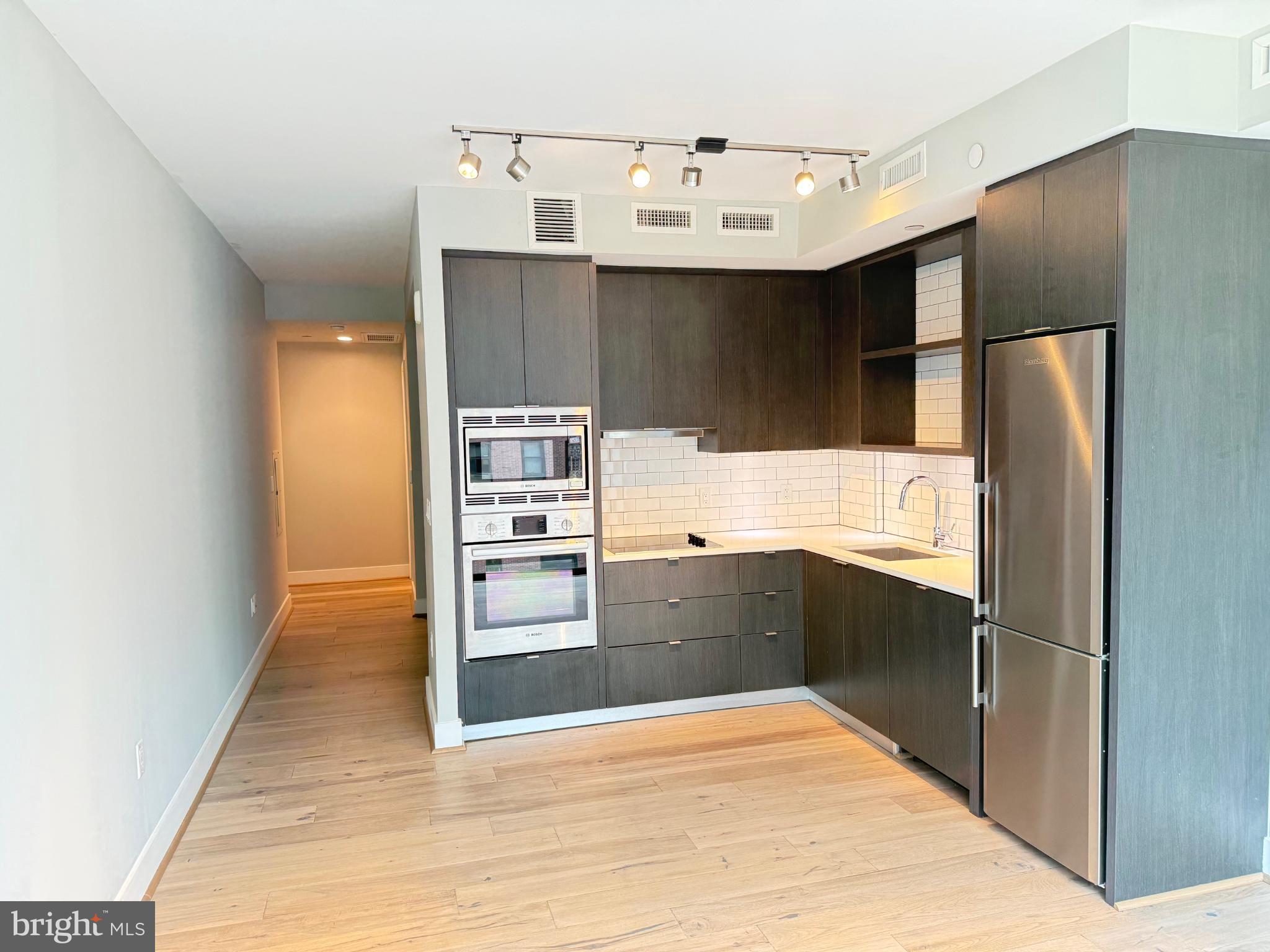 1300 4TH STREET SE 402