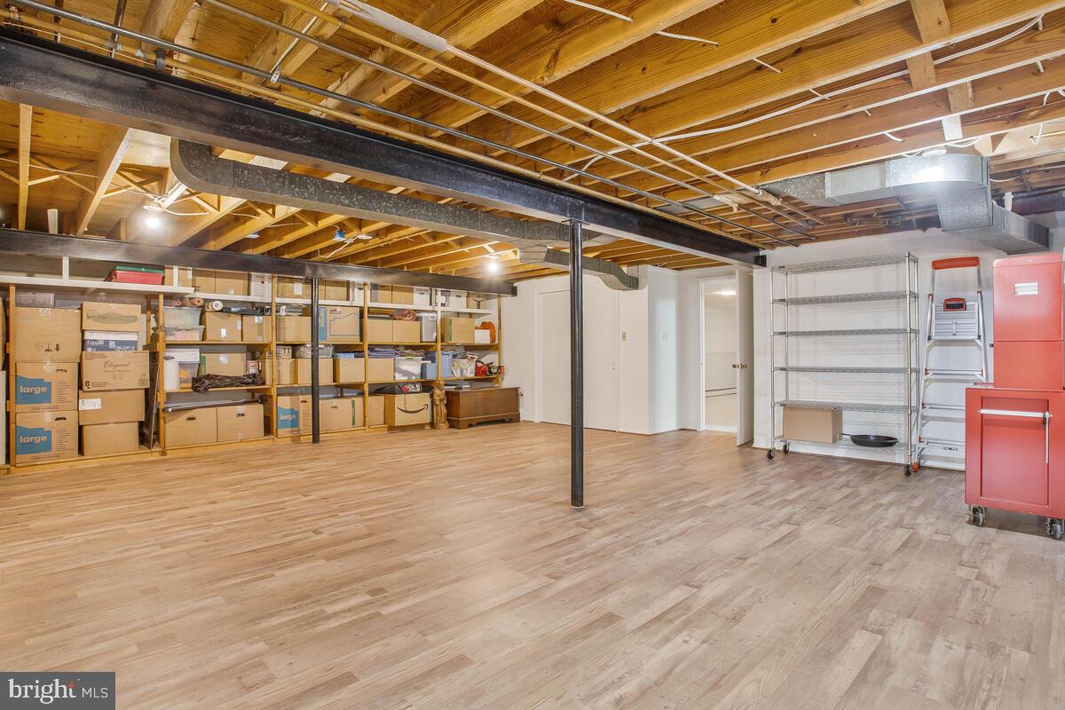 OAK ORCHARD - Residential