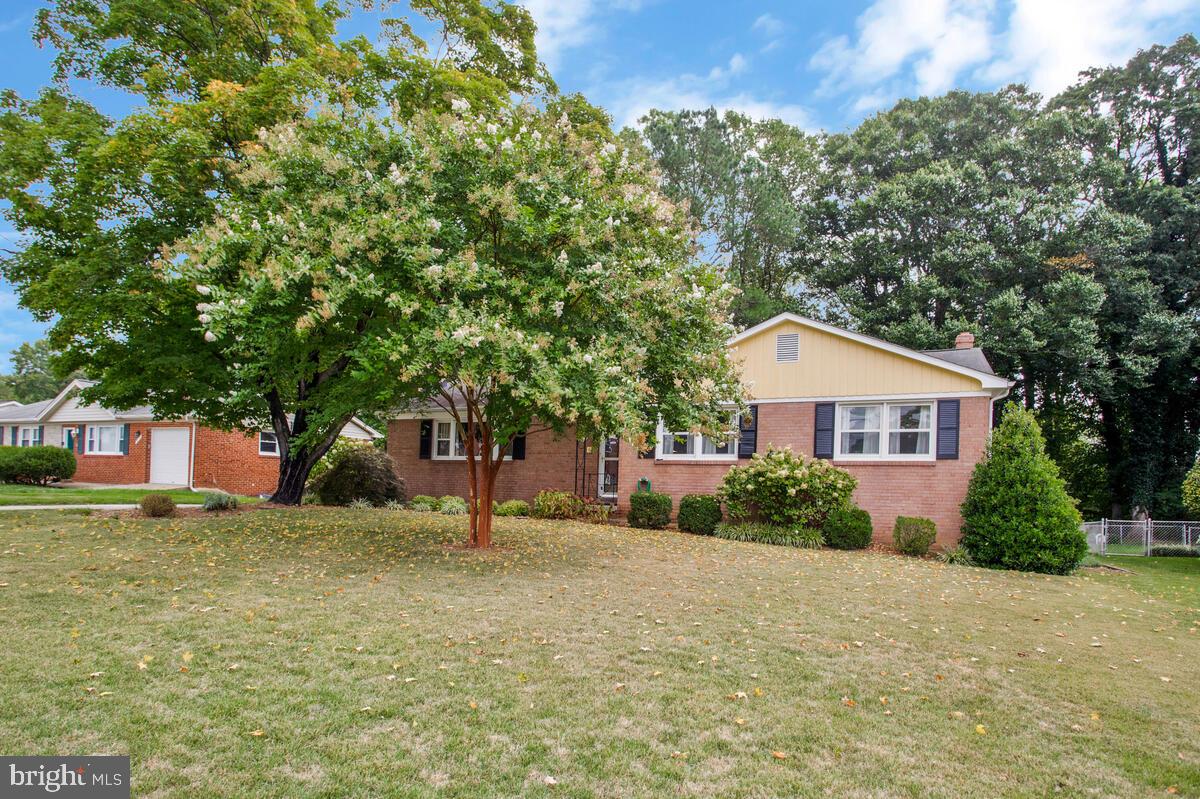 OAK ORCHARD - Residential