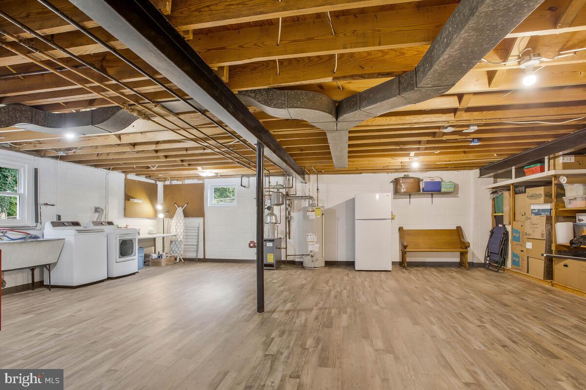 OAK ORCHARD - Residential