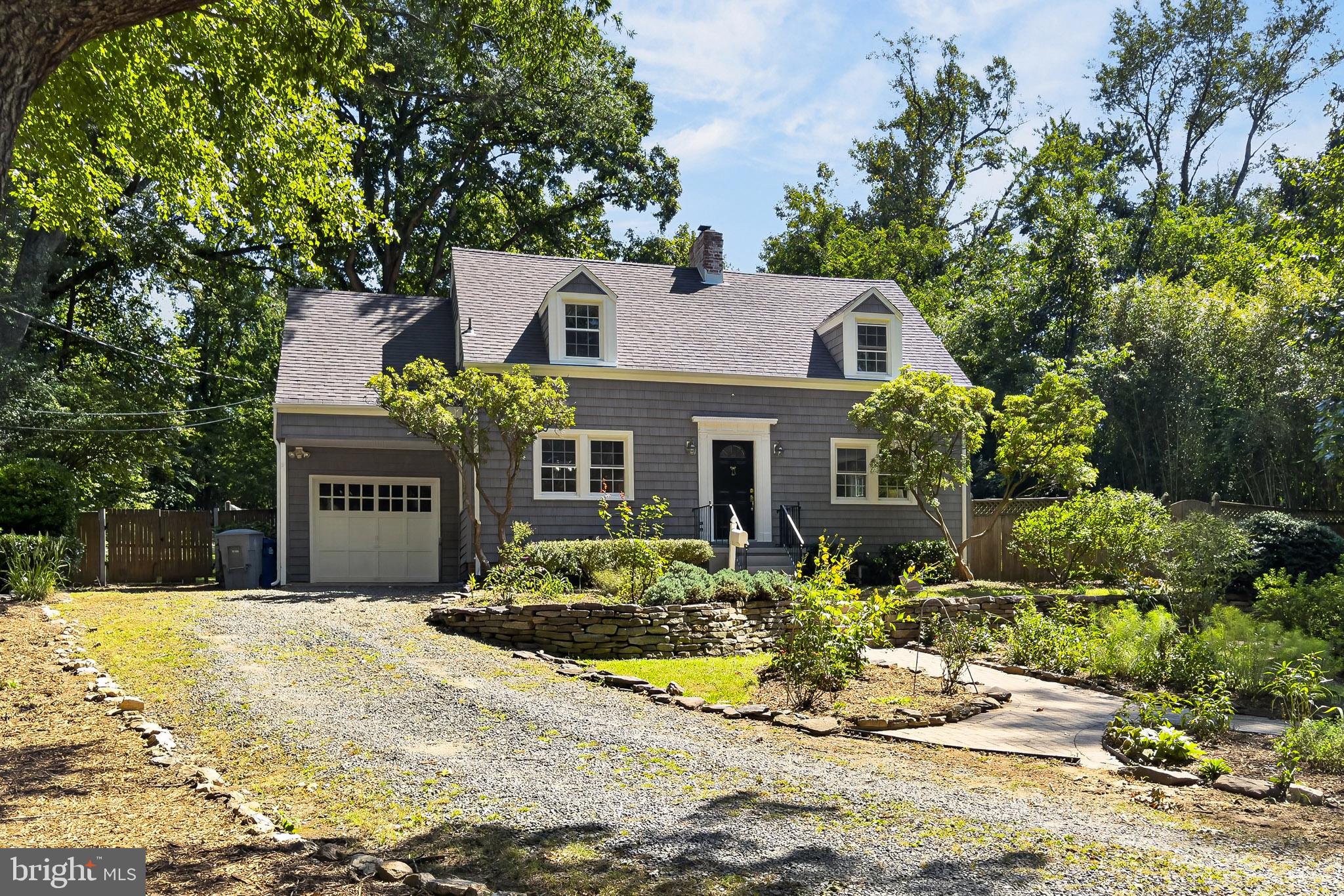 3347 BEECHTREE LANE