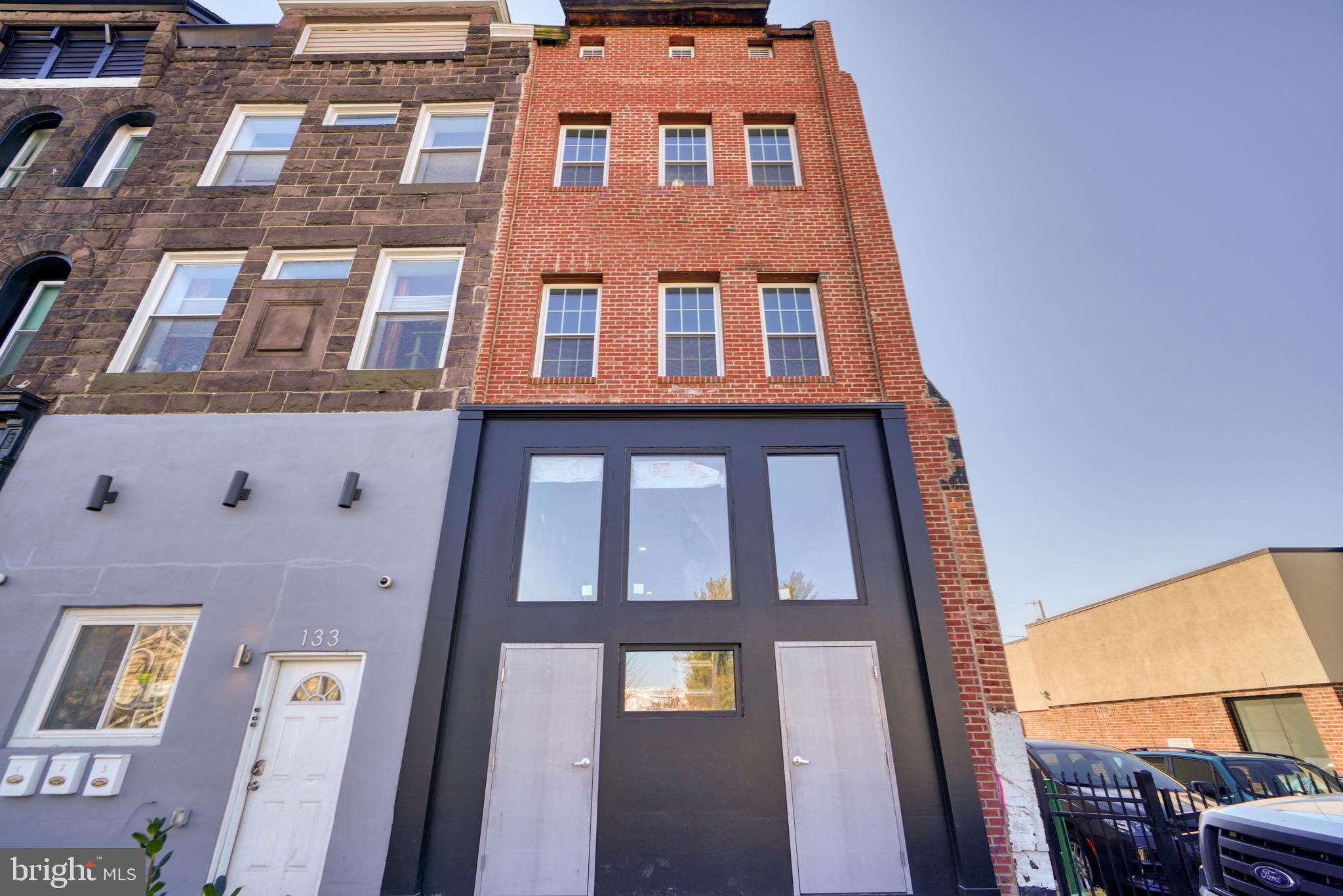 STATION NORTH ARTS DISTRICT - Residential Lease