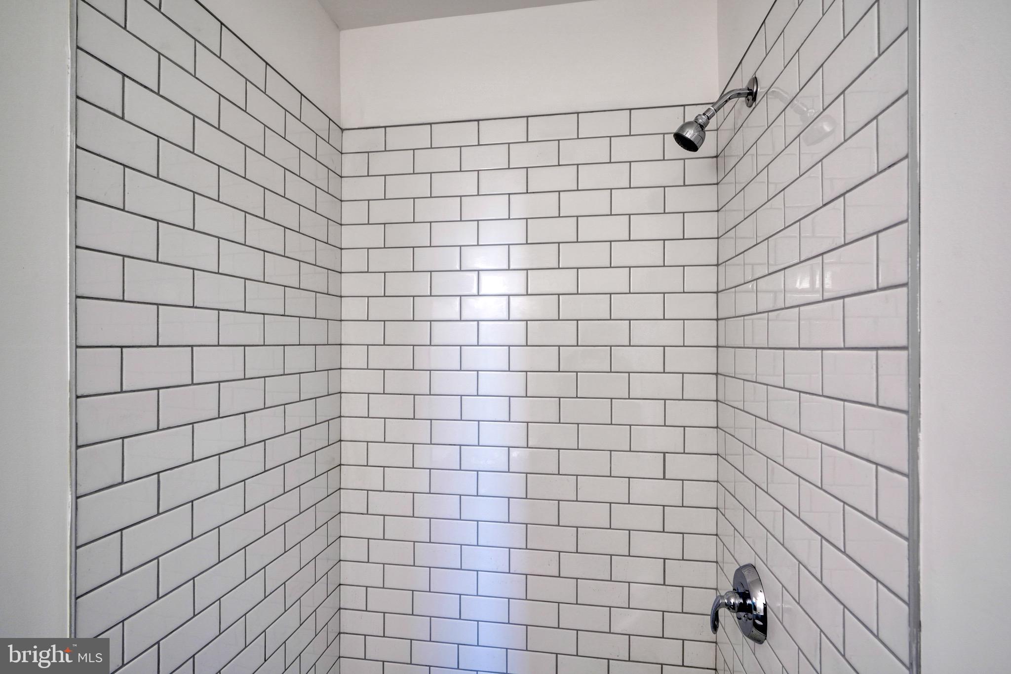 STATION NORTH ARTS DISTRICT - Residential Lease