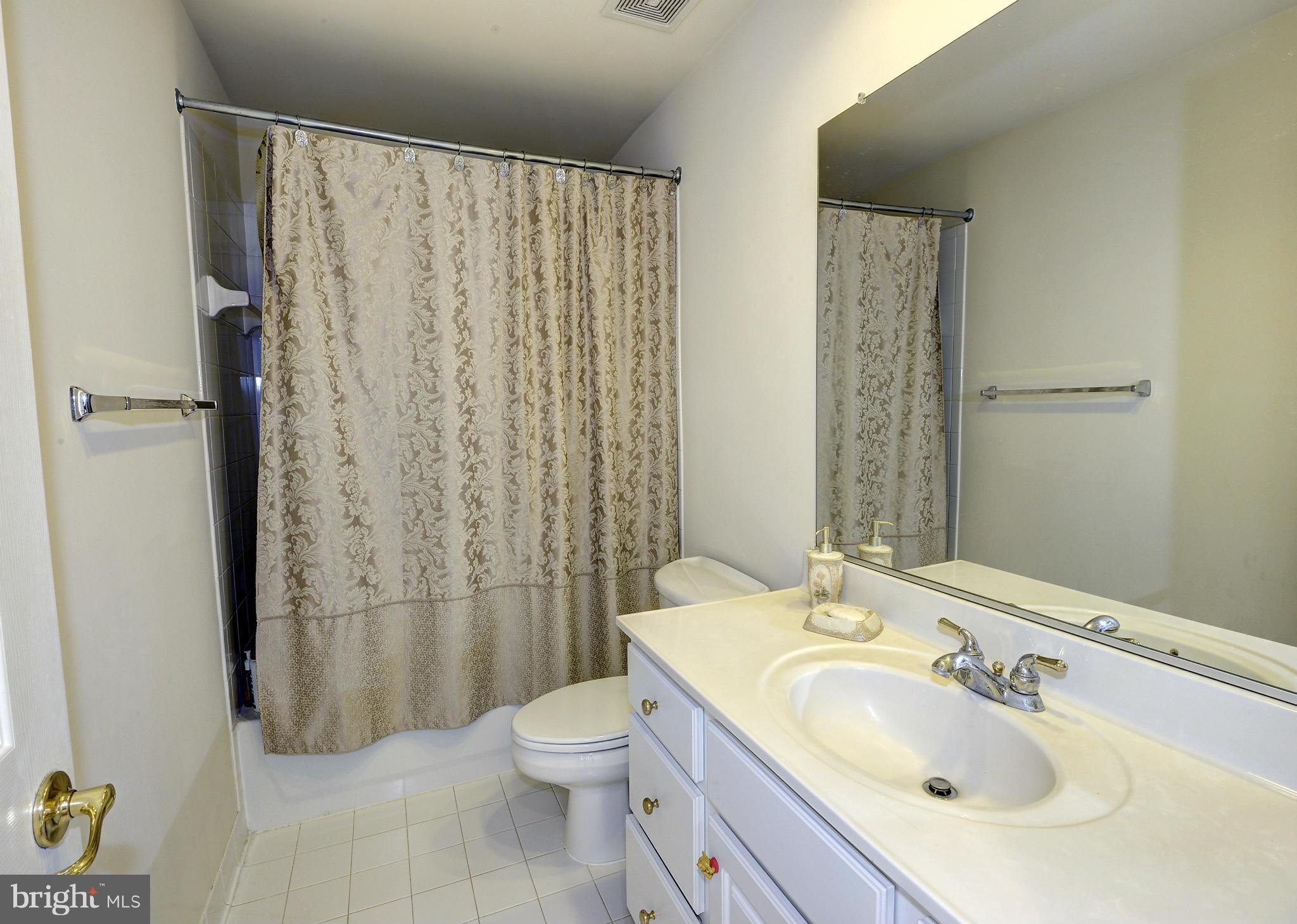 COLVINS FOREST - Residential