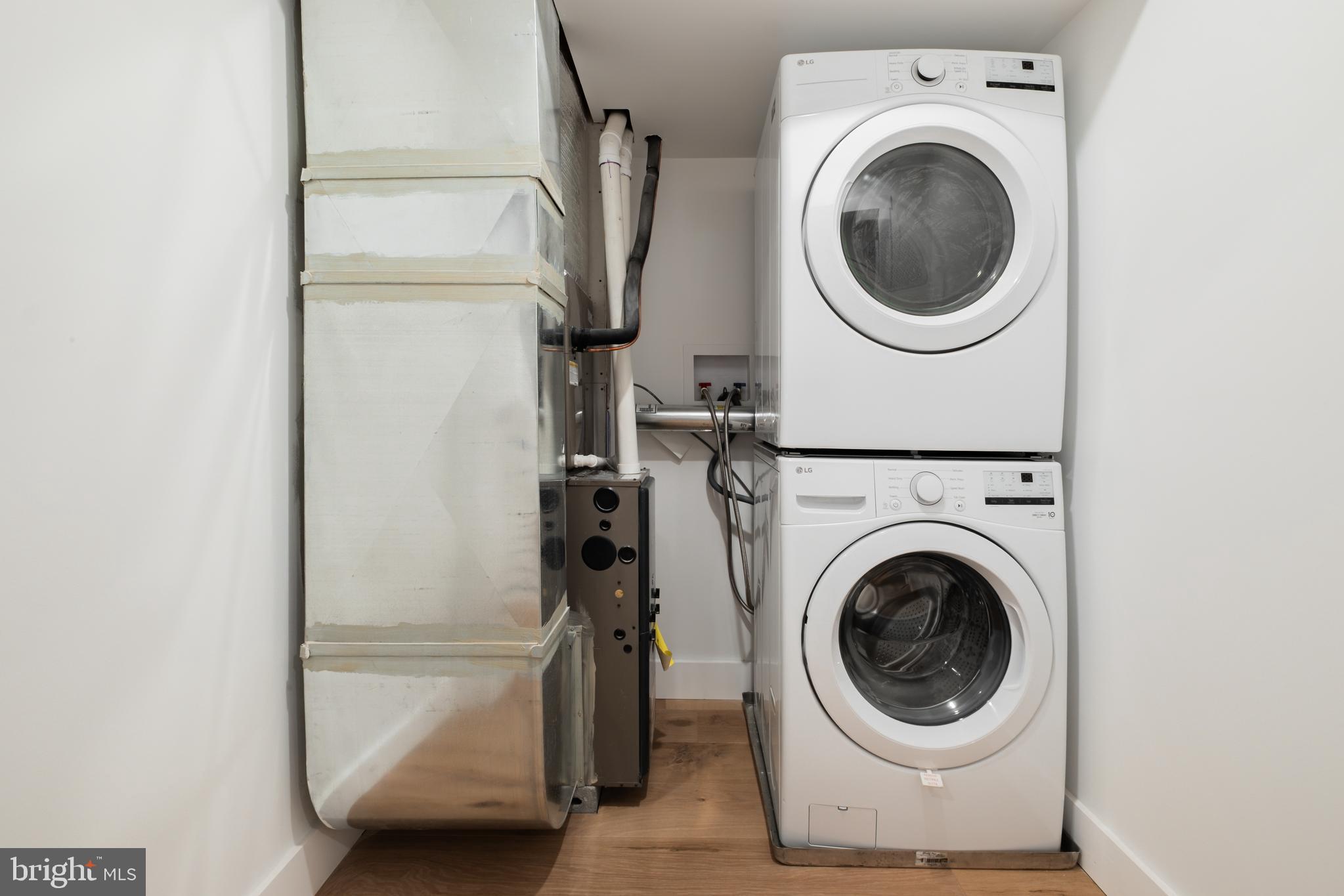 EAST KENSINGTON - Residential Lease