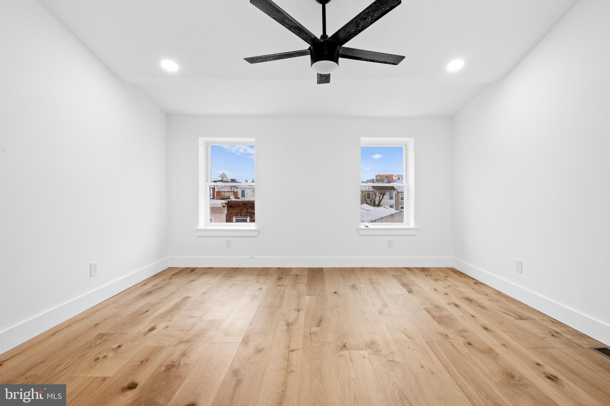 EAST KENSINGTON - Residential Lease