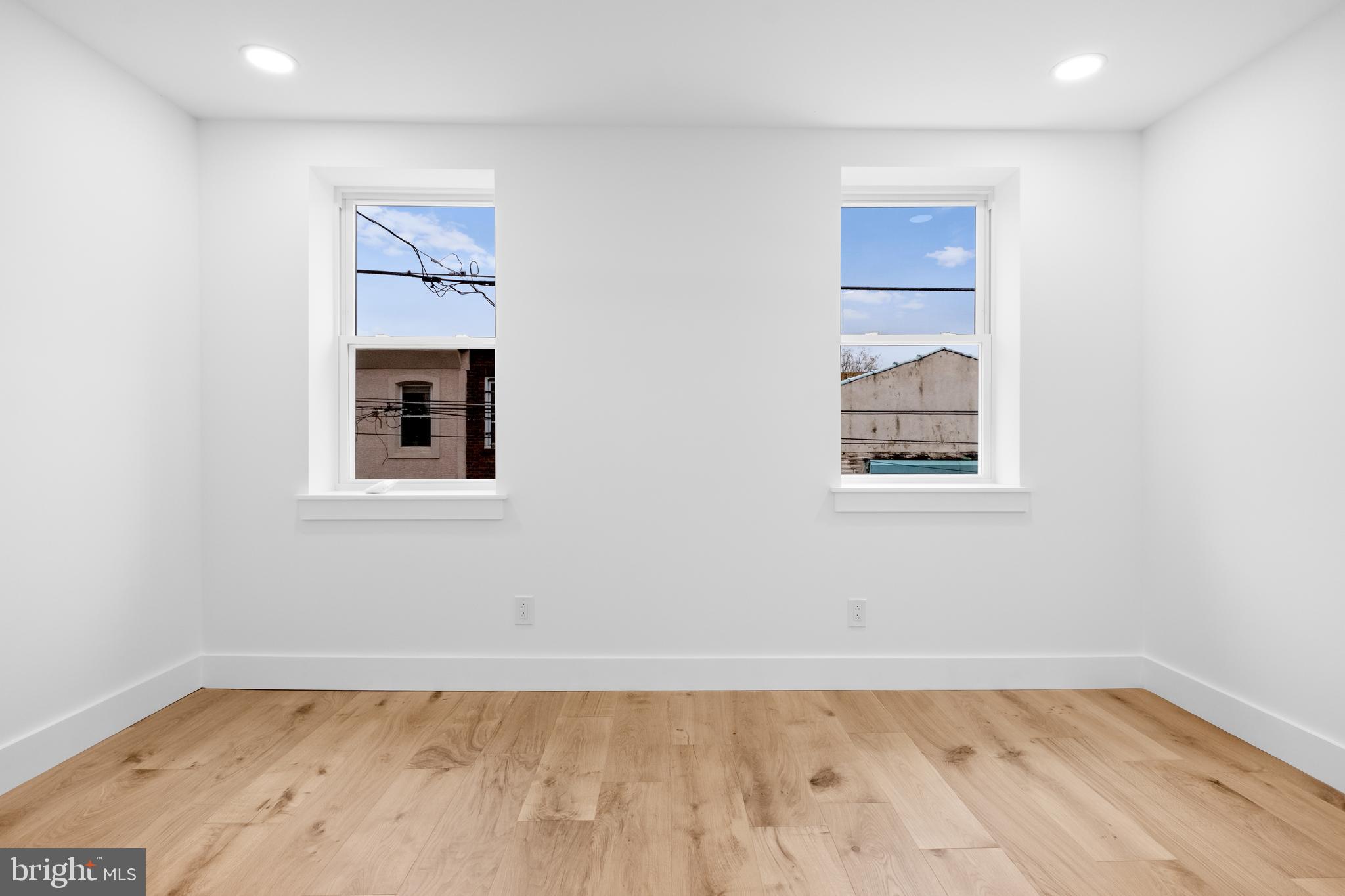 EAST KENSINGTON - Residential Lease