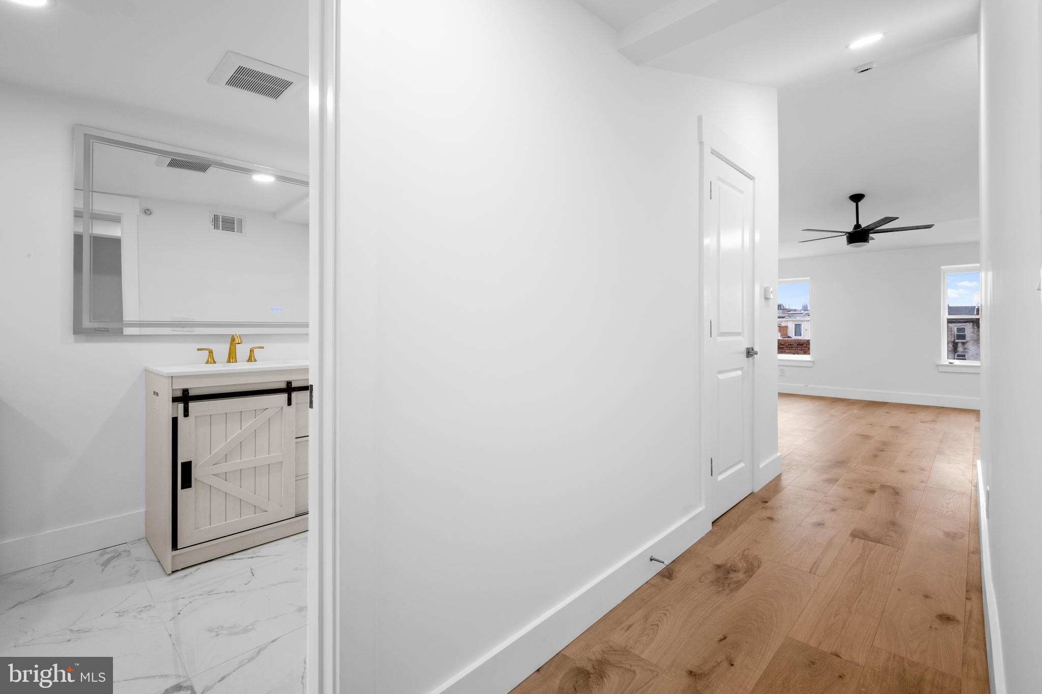 EAST KENSINGTON - Residential Lease