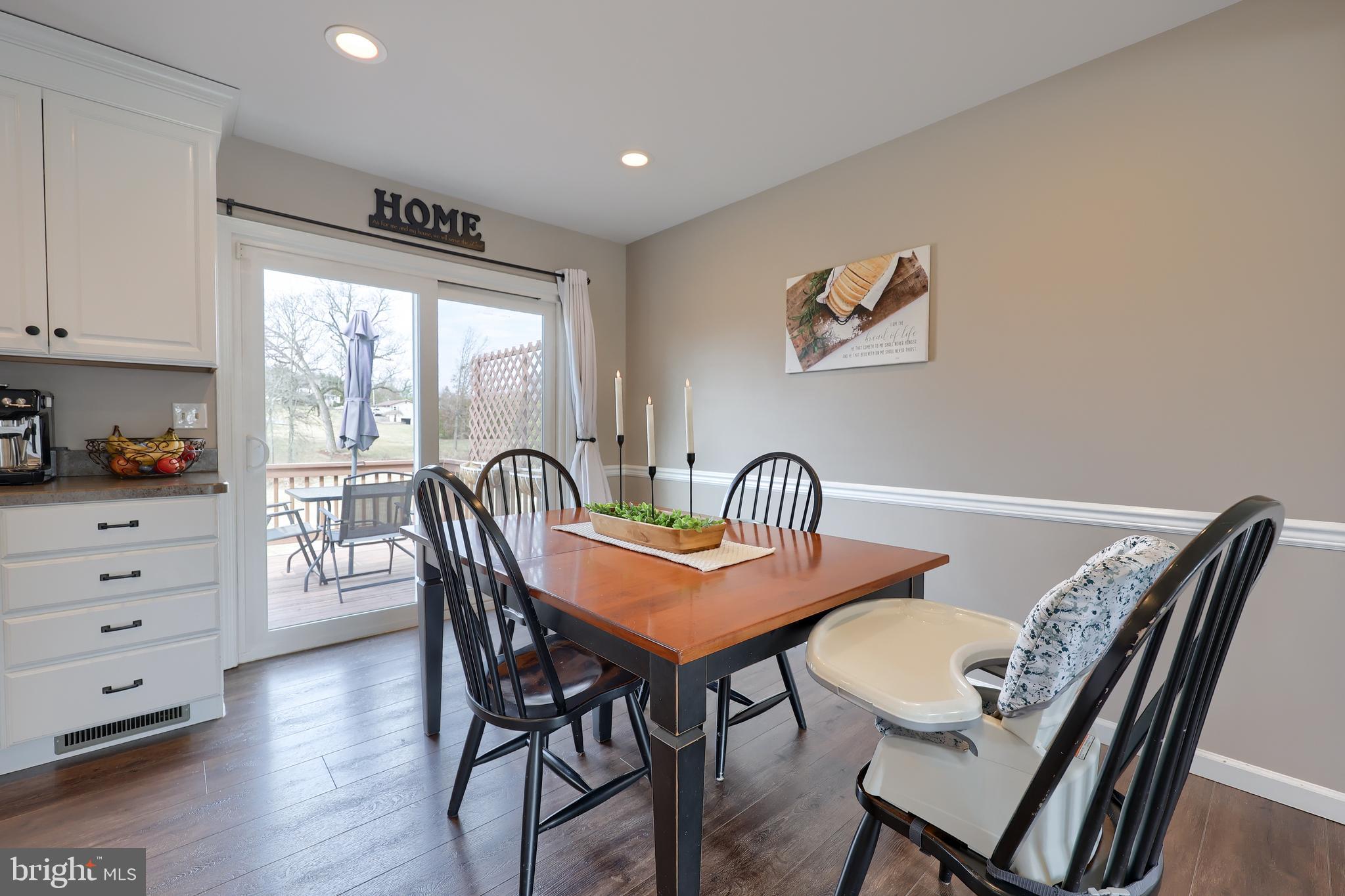 FIVEPOINTVILLE - Residential