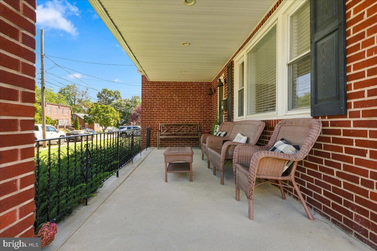 227 HAZEL AVENUE