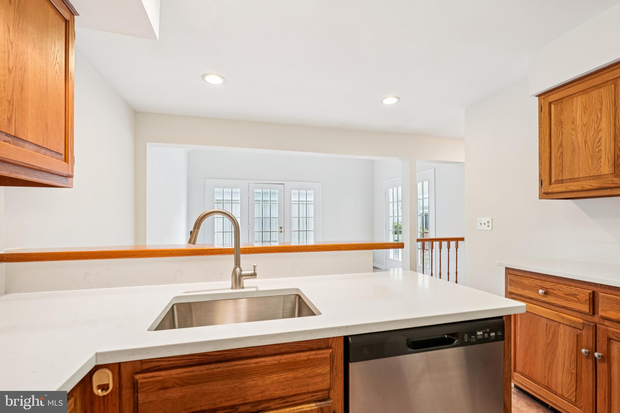 HIGHLAND HALL - Residential