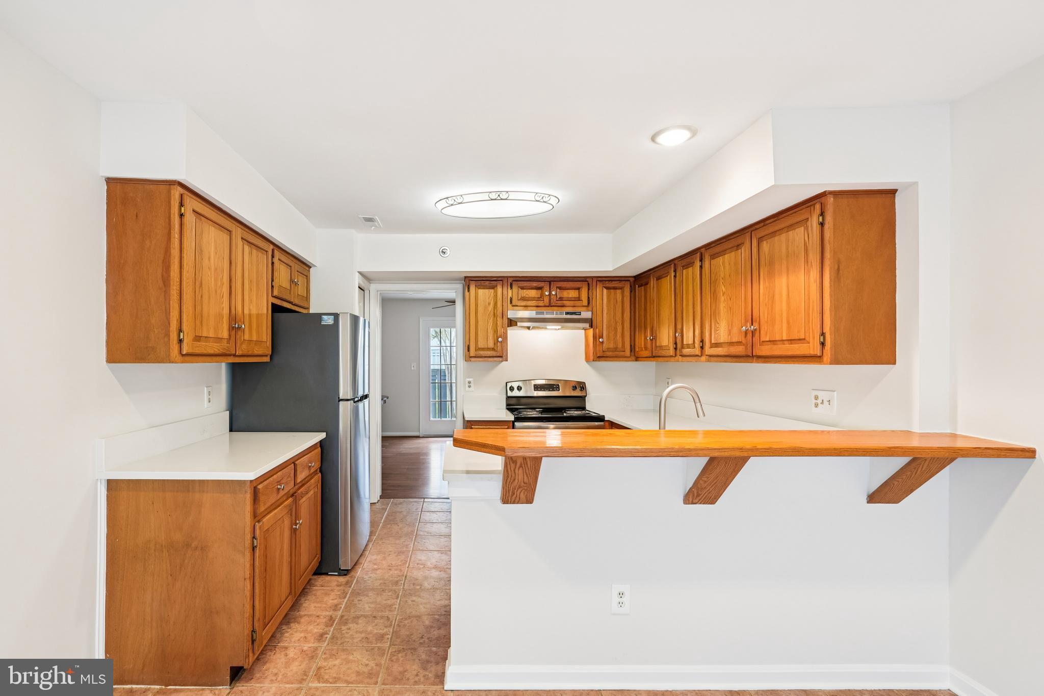 HIGHLAND HALL - Residential