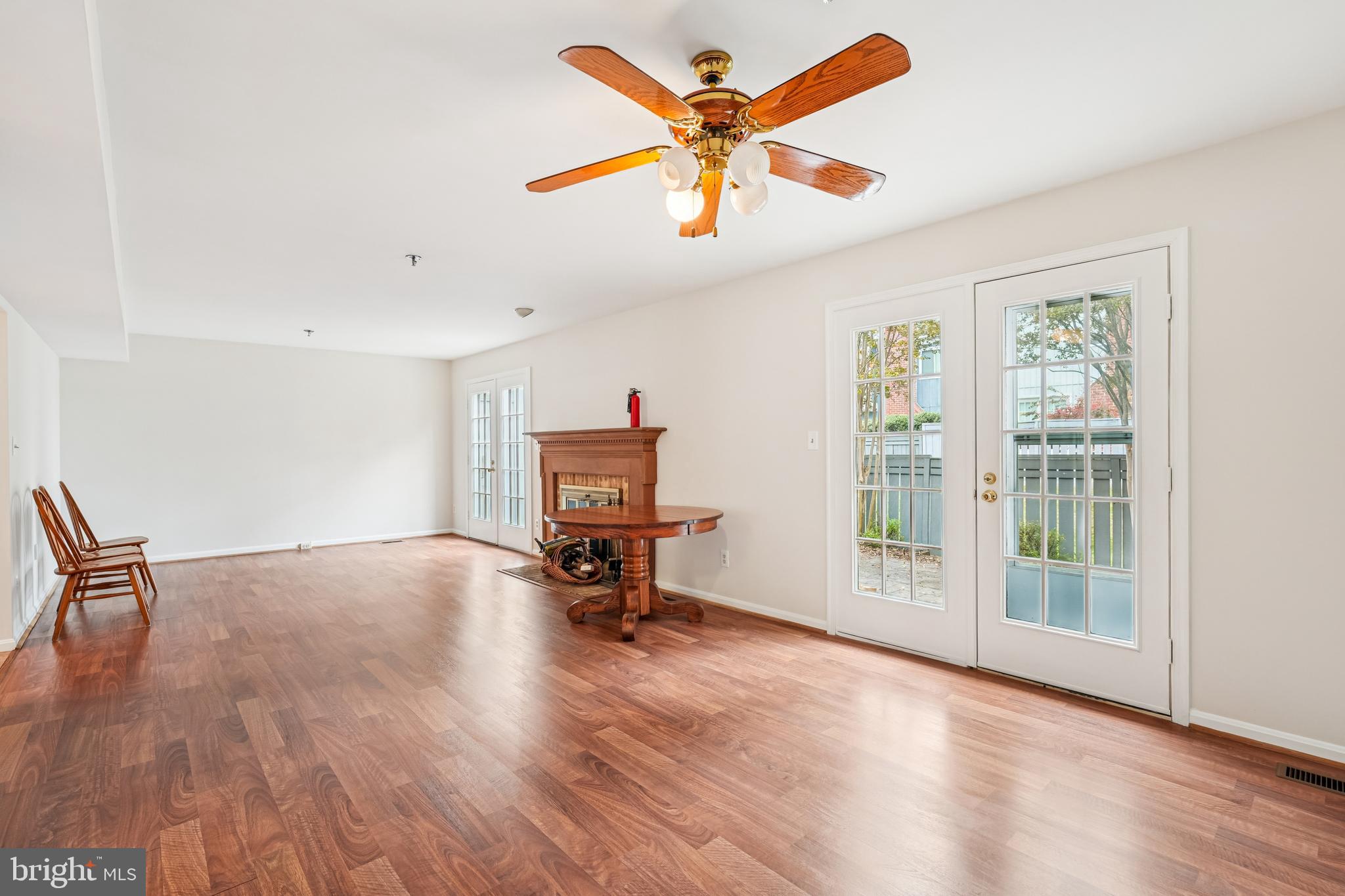 HIGHLAND HALL - Residential