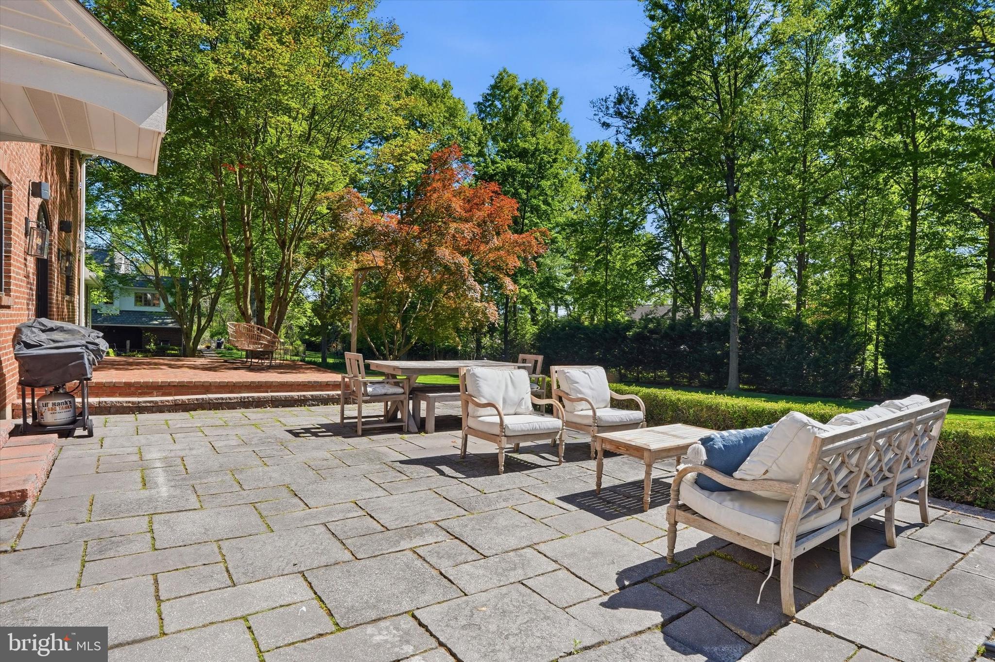 FOREST HILL - Residential