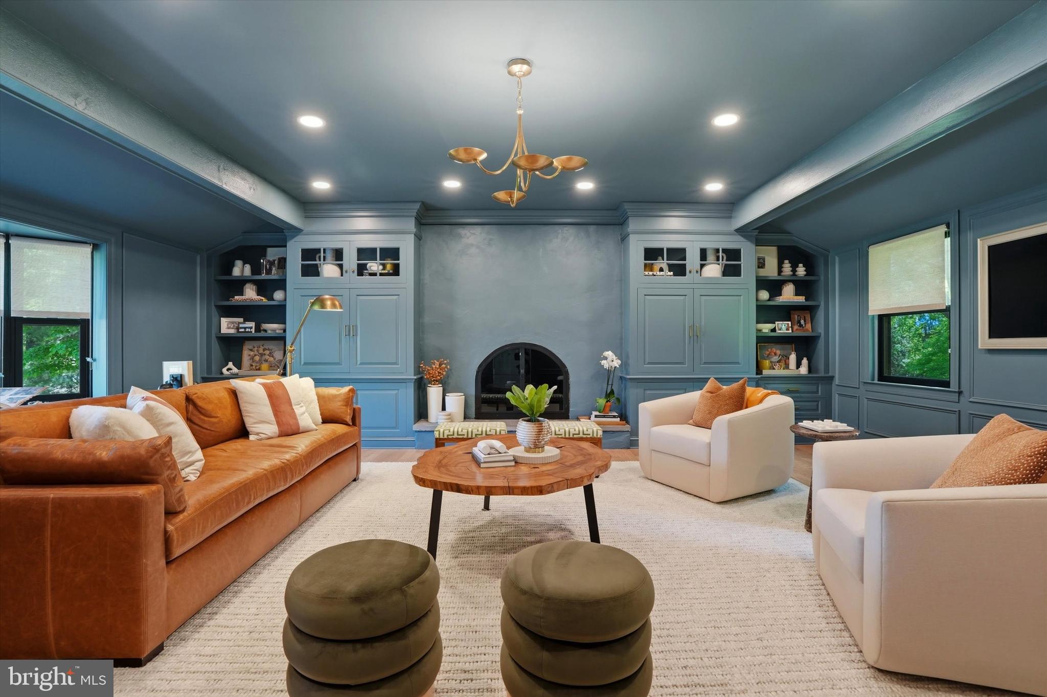 FOREST HILL - Residential