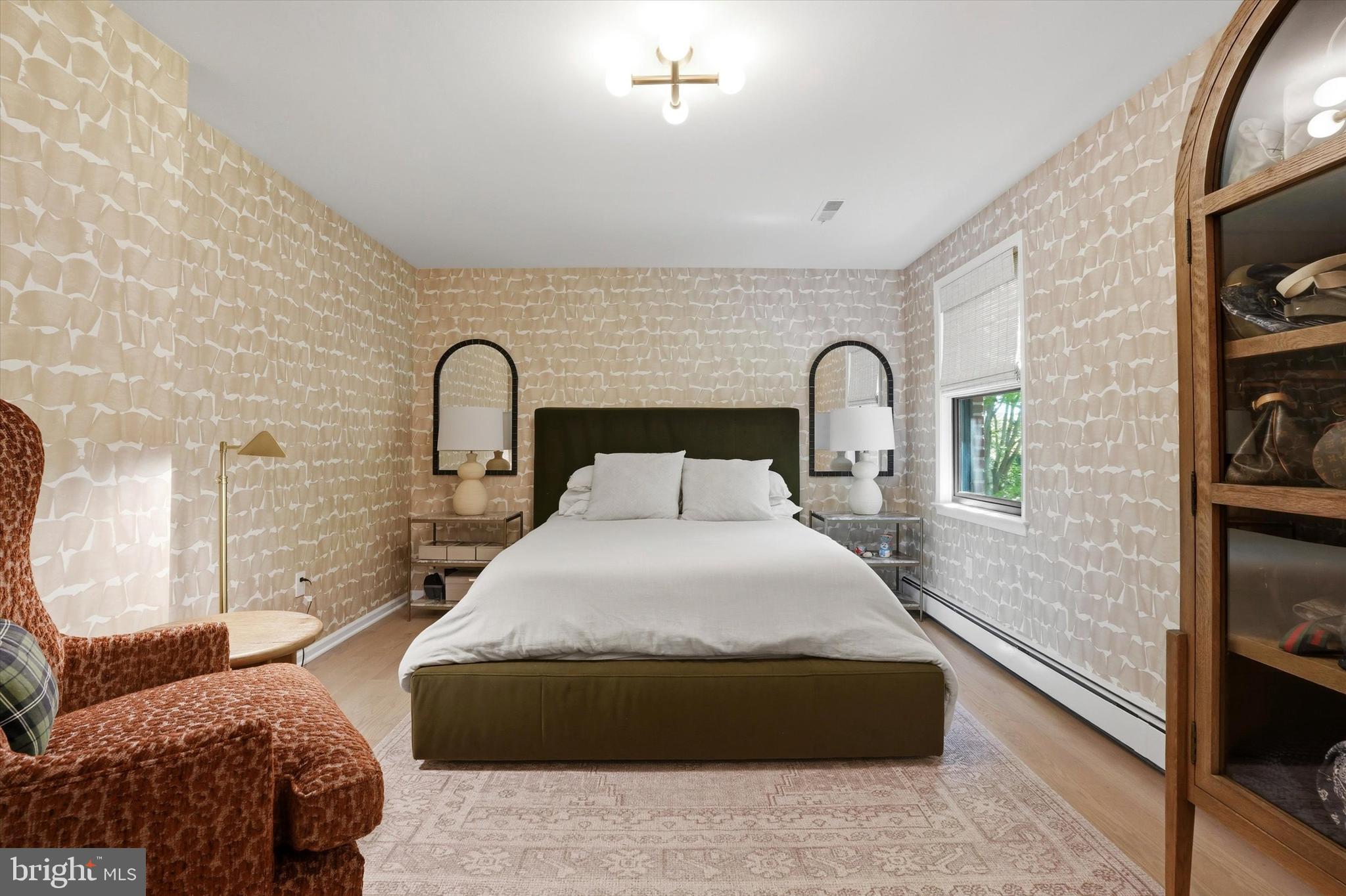 FOREST HILL - Residential