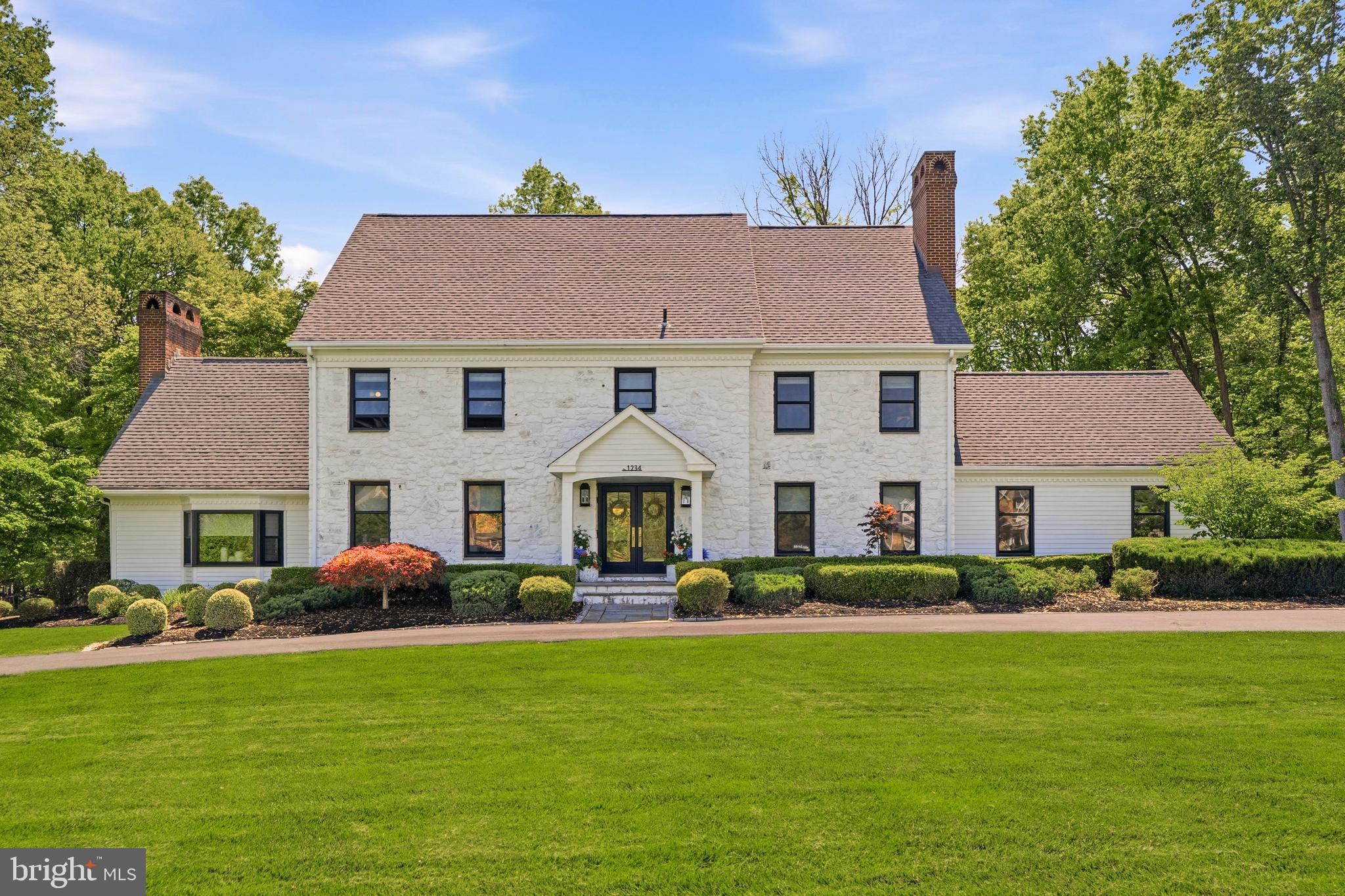 FOREST HILL - Residential