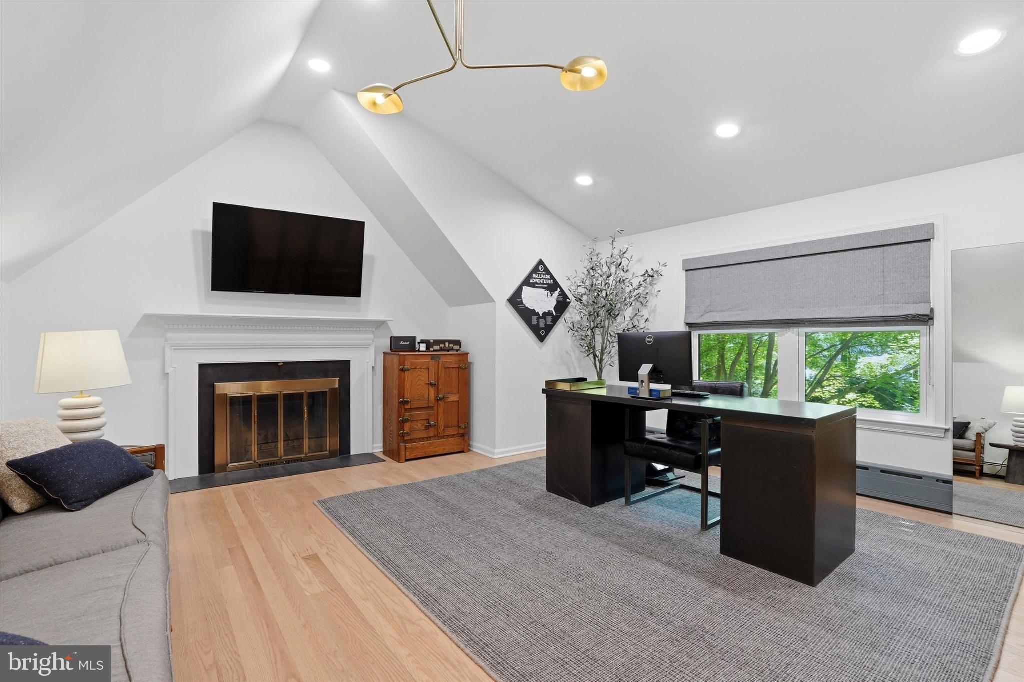 FOREST HILL - Residential