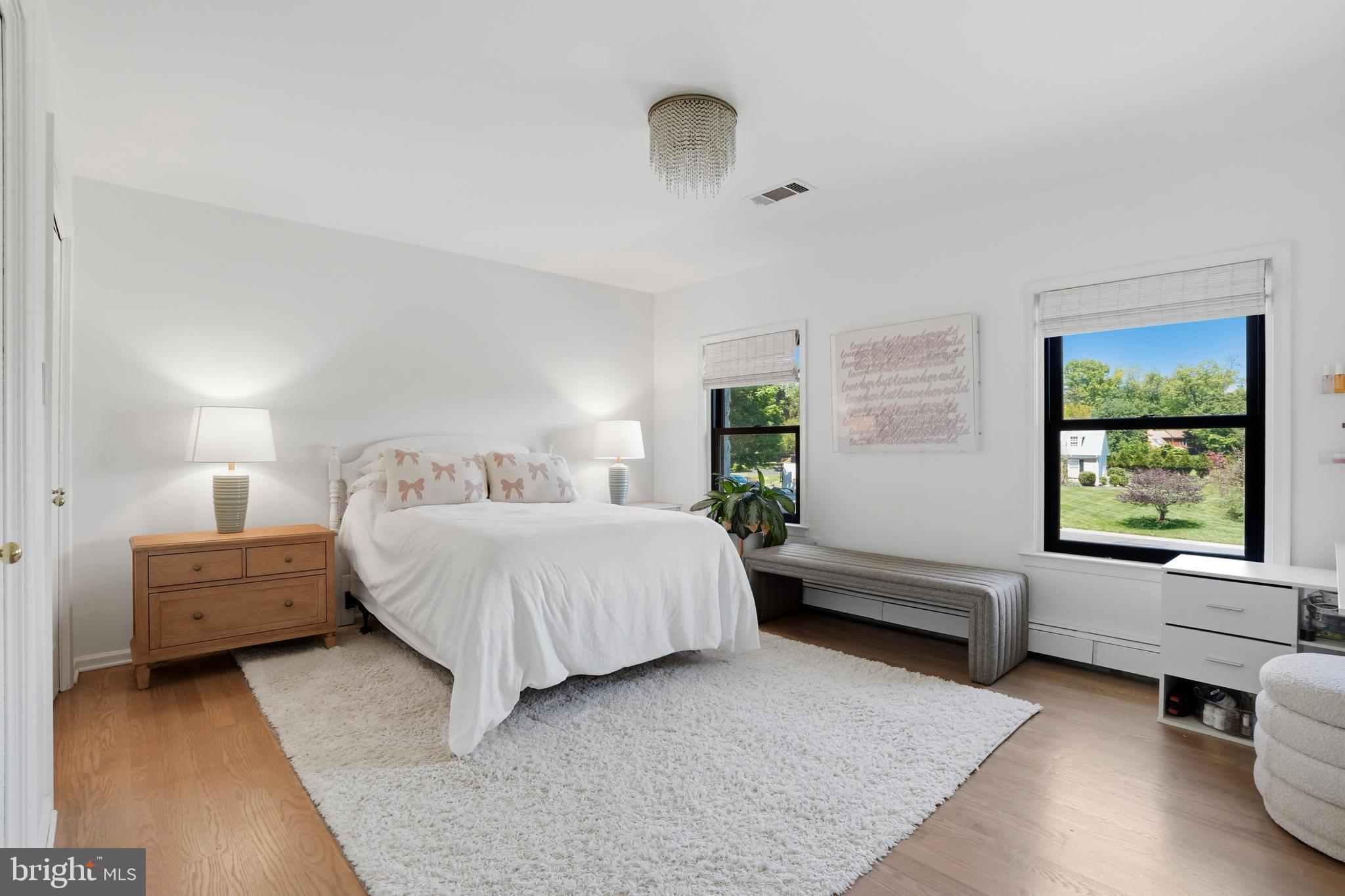 FOREST HILL - Residential