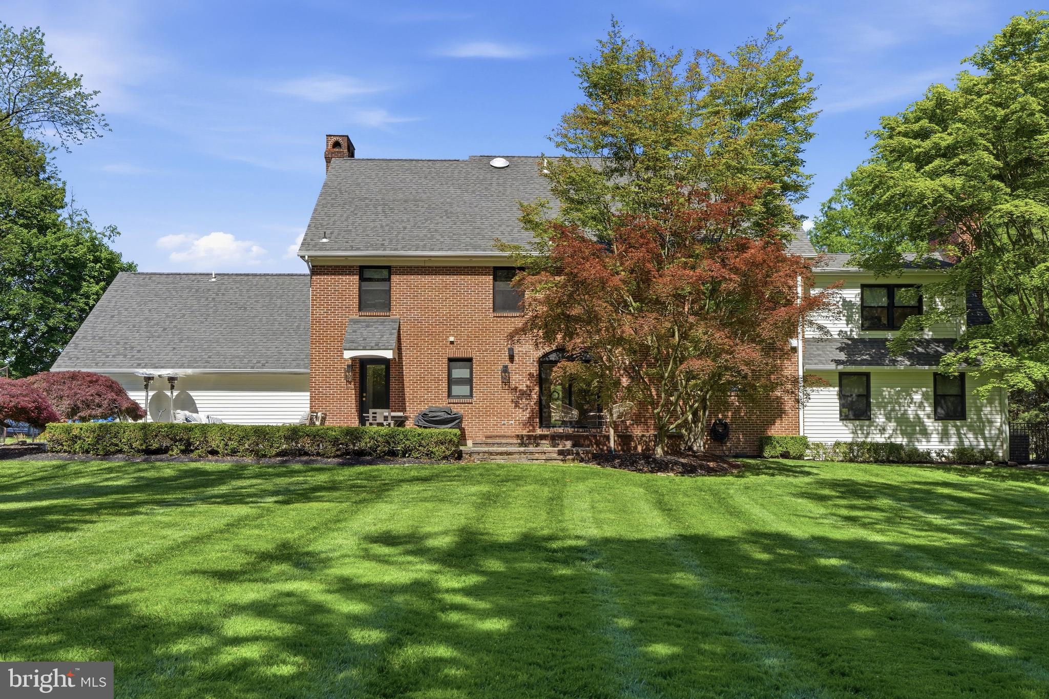 FOREST HILL - Residential