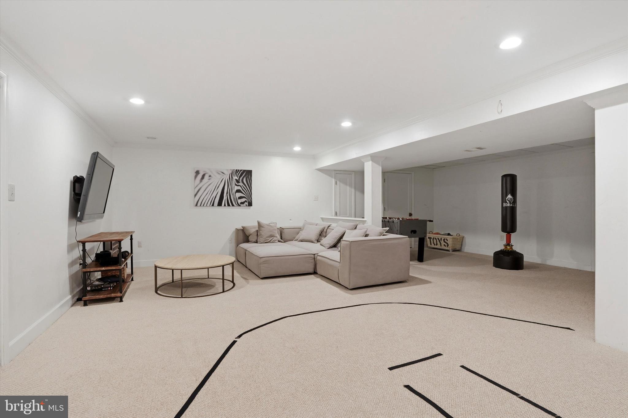 FOREST HILL - Residential