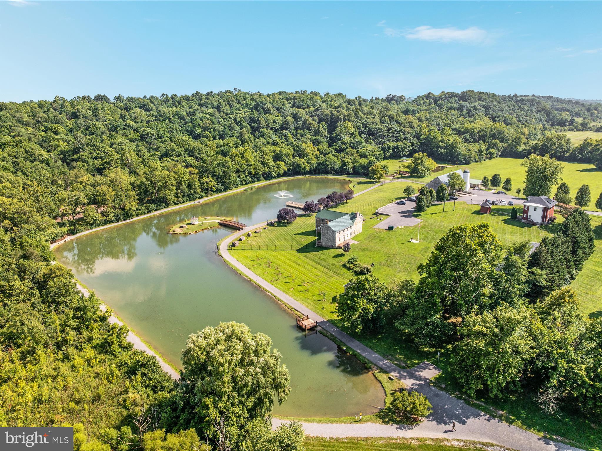 BROOKSIDE - Residential