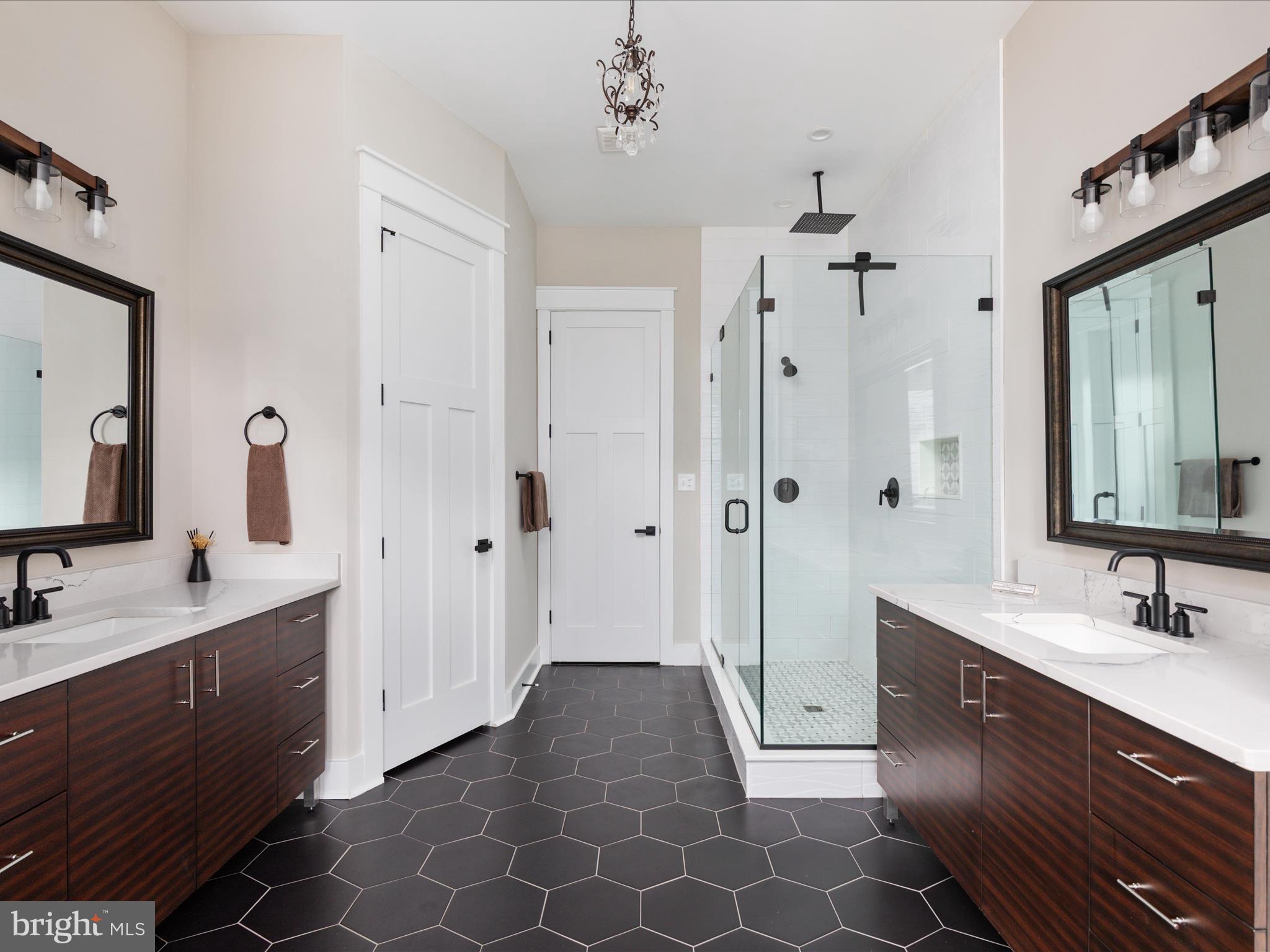 BROOKSIDE - Residential